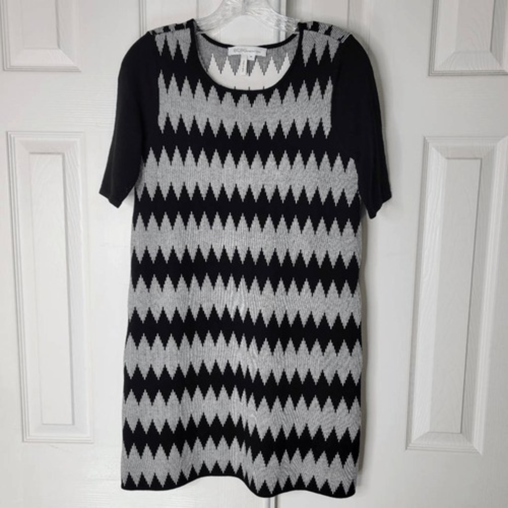 BCBGeneration Knit Dress Medium Black Gray Diamond Mod Eclectic Academic
